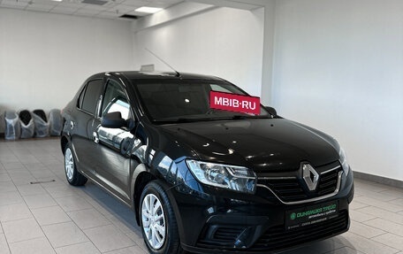 Renault Logan II, 2018 год, 984 000 рублей, 3 фотография