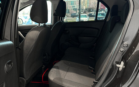 Renault Logan II, 2018 год, 984 000 рублей, 13 фотография