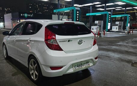 Hyundai Accent IV, 2011 год, 600 000 рублей, 4 фотография