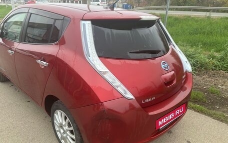 Nissan Leaf I, 2014 год, 930 000 рублей, 3 фотография