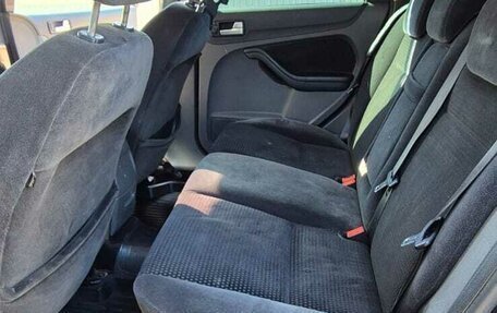 Ford Focus II рестайлинг, 2006 год, 440 000 рублей, 23 фотография