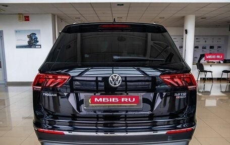 Volkswagen Tiguan II, 2017 год, 2 550 000 рублей, 6 фотография