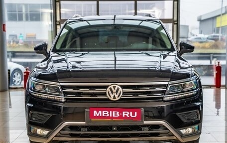 Volkswagen Tiguan II, 2017 год, 2 550 000 рублей, 2 фотография