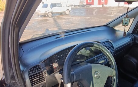 Opel Zafira A рестайлинг, 2000 год, 410 000 рублей, 4 фотография