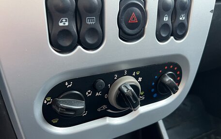 Renault Logan I, 2011 год, 460 000 рублей, 26 фотография