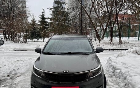 KIA Rio III рестайлинг, 2016 год, 1 100 000 рублей, 1 фотография