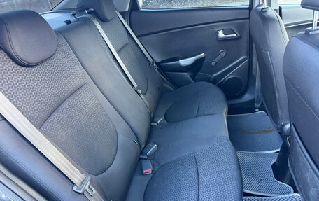 KIA Rio III рестайлинг, 2015 год, 979 000 рублей, 13 фотография