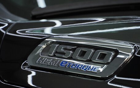 Rambler 1500, 2022 год, 7 500 000 рублей, 3 фотография