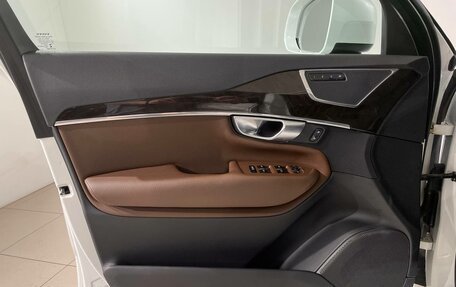 Volvo XC90 II рестайлинг, 2017 год, 4 790 000 рублей, 17 фотография