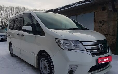 Nissan Serena IV, 2012 год, 1 200 000 рублей, 2 фотография