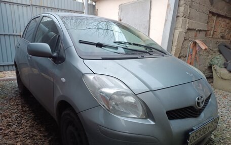 Toyota Yaris III рестайлинг, 2009 год, 500 000 рублей, 4 фотография