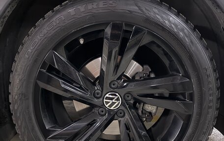 Volkswagen Tiguan II, 2022 год, 3 950 000 рублей, 6 фотография