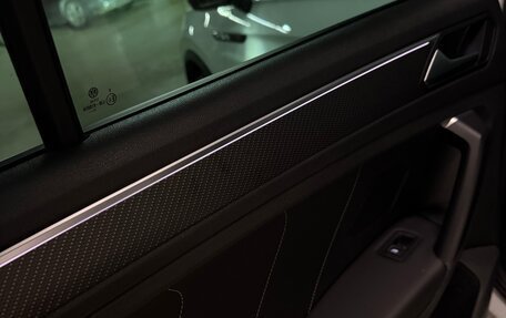 Volkswagen Tiguan II, 2022 год, 3 950 000 рублей, 17 фотография