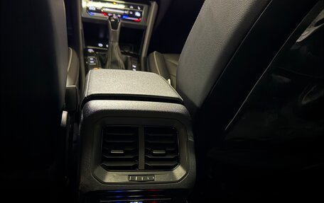 Volkswagen Tiguan II, 2022 год, 3 950 000 рублей, 22 фотография