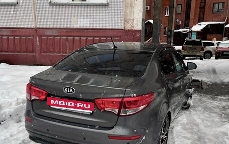 KIA Rio III рестайлинг, 2016 год, 1 100 000 рублей, 2 фотография