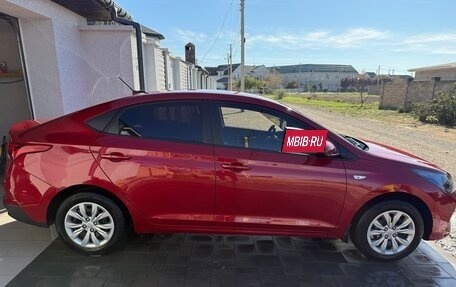 Hyundai Solaris II рестайлинг, 2021 год, 1 750 000 рублей, 4 фотография