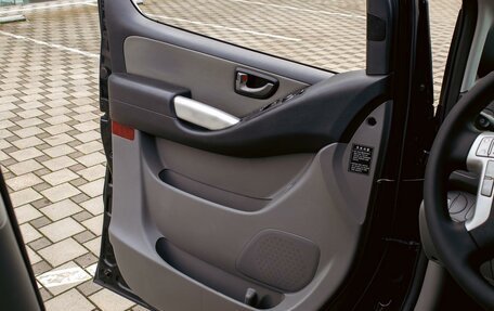 Hyundai Grand Starex Grand Starex I рестайлинг 2, 2012 год, 1 695 000 рублей, 12 фотография