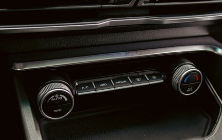 Geely Coolray I, 2020 год, 1 595 000 рублей, 15 фотография