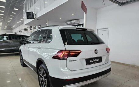 Volkswagen Tiguan II, 2018 год, 2 685 000 рублей, 5 фотография