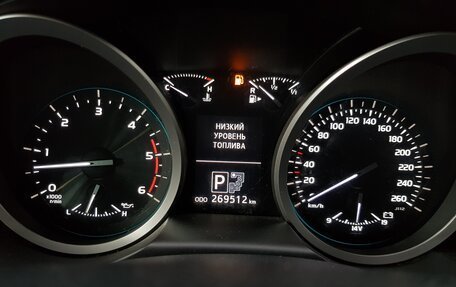 Toyota Land Cruiser 200, 2013 год, 3 450 000 рублей, 18 фотография