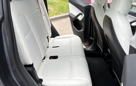 Tesla Model Y I, 2021 год, 3 350 000 рублей, 10 фотография