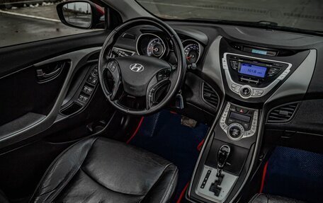 Hyundai Avante, 2012 год, 1 020 000 рублей, 21 фотография