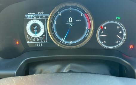 Lexus RX IV рестайлинг, 2017 год, 3 650 000 рублей, 8 фотография