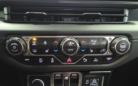 Jeep Wrangler, 2025 год, 8 390 000 рублей, 14 фотография