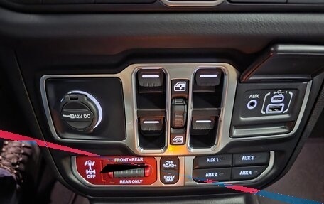 Jeep Wrangler, 2025 год, 8 390 000 рублей, 13 фотография