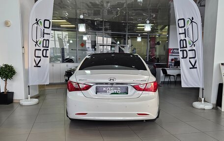 Hyundai Sonata VI, 2012 год, 1 150 000 рублей, 4 фотография