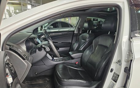 Hyundai Sonata VI, 2012 год, 1 150 000 рублей, 10 фотография