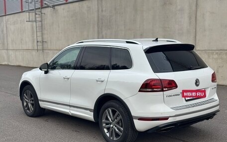 Volkswagen Touareg III, 2017 год, 2 950 000 рублей, 5 фотография