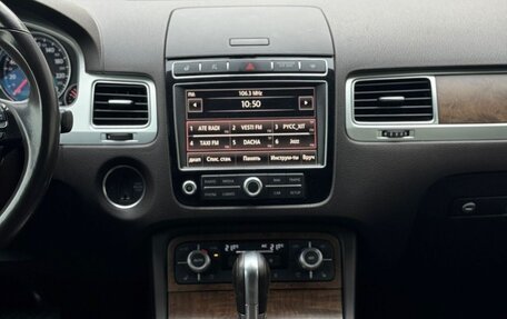 Volkswagen Touareg III, 2017 год, 2 950 000 рублей, 9 фотография