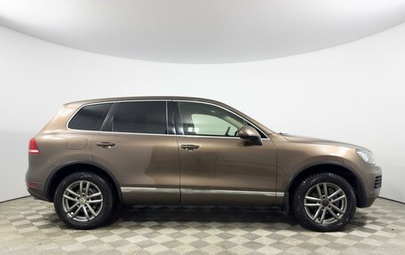 Volkswagen Touareg III, 2011 год, 1 672 000 рублей, 5 фотография