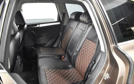 Volkswagen Touareg III, 2011 год, 1 672 000 рублей, 9 фотография