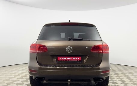 Volkswagen Touareg III, 2011 год, 1 672 000 рублей, 4 фотография