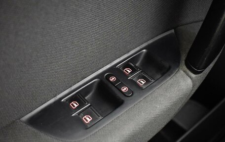 Volkswagen Touareg III, 2011 год, 1 672 000 рублей, 21 фотография