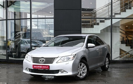 Toyota Camry, 2014 год, 2 132 000 рублей, 1 фотография