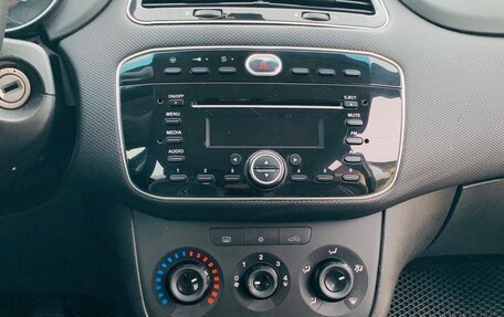 Fiat Punto III Punto Evo рестайлинг, 2012 год, 660 000 рублей, 12 фотография