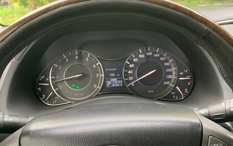 Infiniti QX56, 2012 год, 2 250 000 рублей, 15 фотография