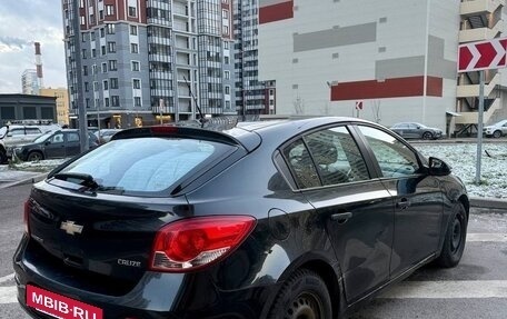Chevrolet Cruze II, 2014 год, 690 000 рублей, 5 фотография