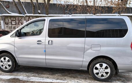 Hyundai Grand Starex Grand Starex I рестайлинг 2, 2020 год, 3 790 000 рублей, 26 фотография