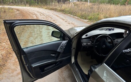 BMW 5 серия, 2004 год, 890 000 рублей, 9 фотография