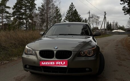BMW 5 серия, 2004 год, 890 000 рублей, 4 фотография