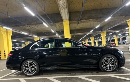 Mercedes-Benz E-Класс, 2020 год, 3 700 000 рублей, 4 фотография