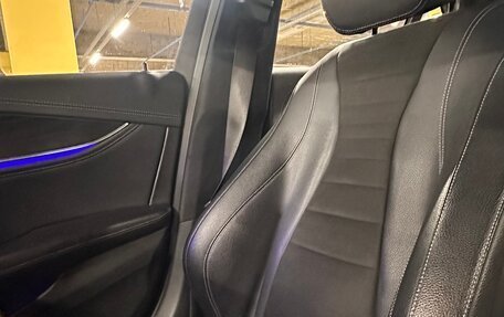 Mercedes-Benz E-Класс, 2020 год, 3 700 000 рублей, 19 фотография