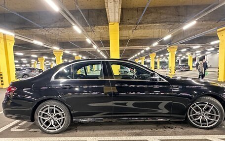 Mercedes-Benz E-Класс, 2020 год, 3 700 000 рублей, 29 фотография