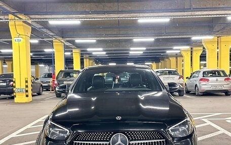 Mercedes-Benz E-Класс, 2020 год, 3 700 000 рублей, 27 фотография