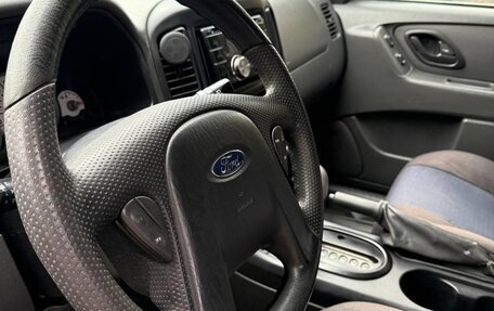 Ford Escape II, 2004 год, 400 000 рублей, 15 фотография