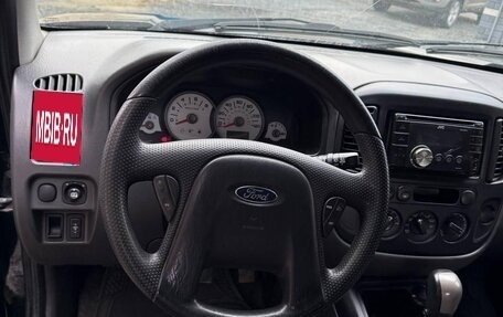 Ford Escape II, 2004 год, 400 000 рублей, 21 фотография